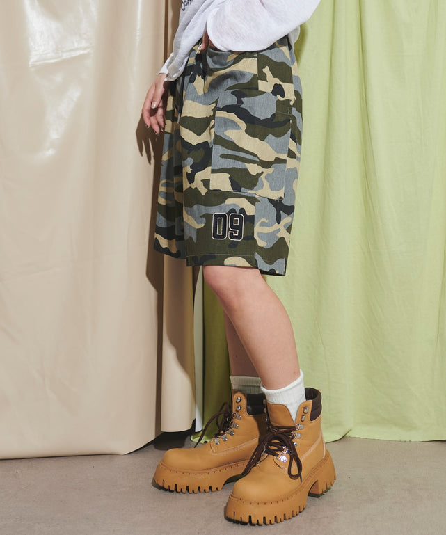 グレー モデル：160cm F着用