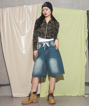 デニム中濃　モデル:168cm M着用