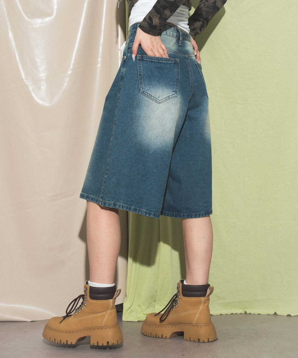 デニム中濃　モデル:168cm M着用