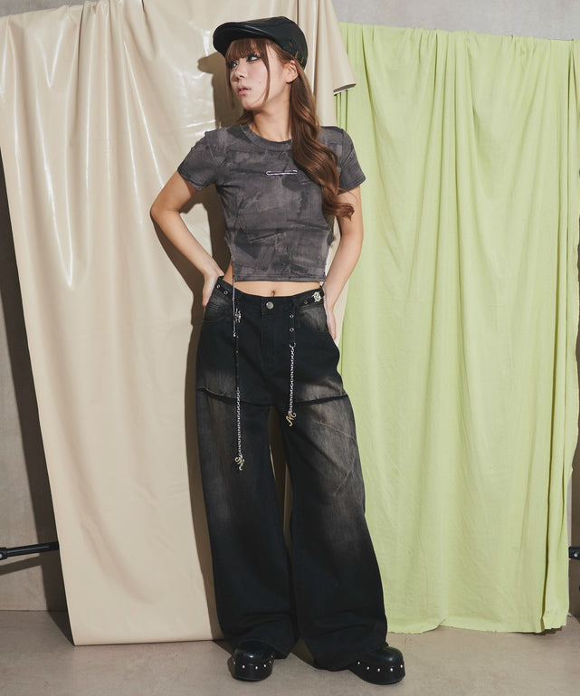 ブラック モデル：160cm M着用