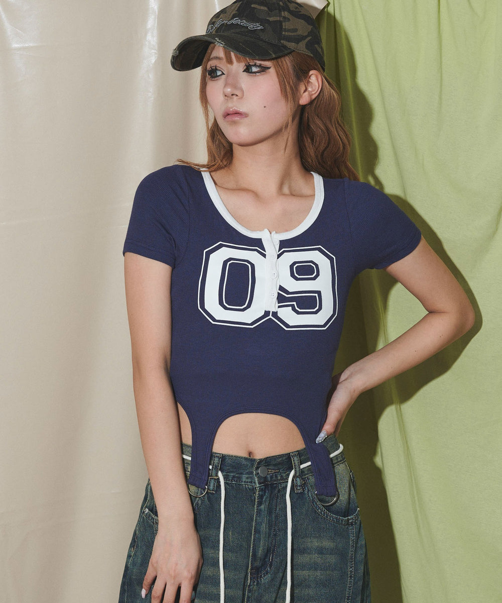 ネイビー モデル：160cm F着用