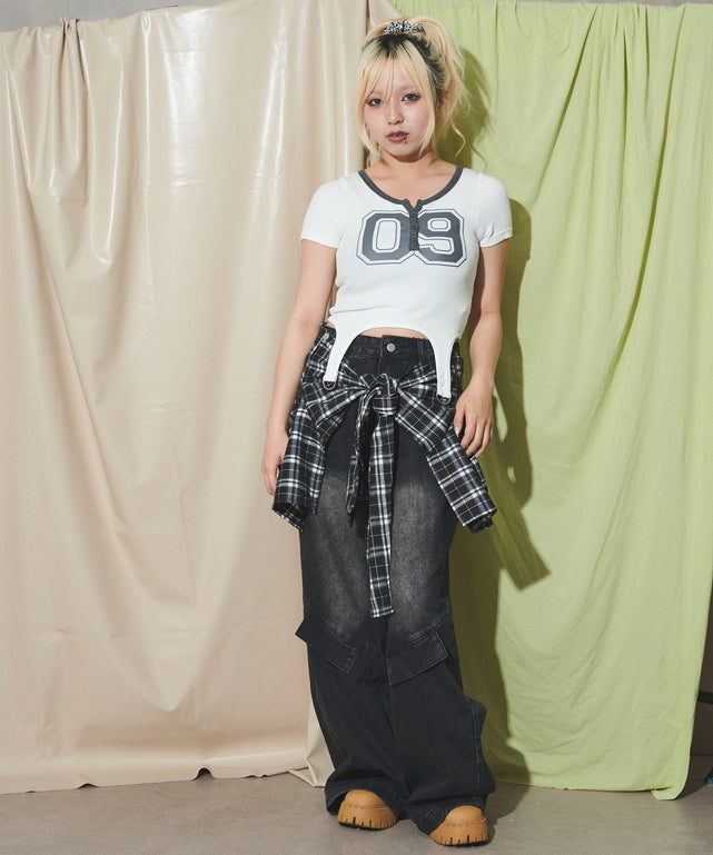 ホワイト モデル：155cm F着用