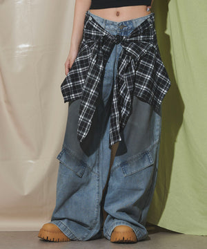 ブルー モデル：160cm M着用