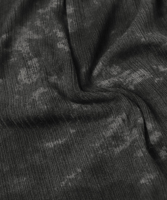 ホルターネックタイダイトップス