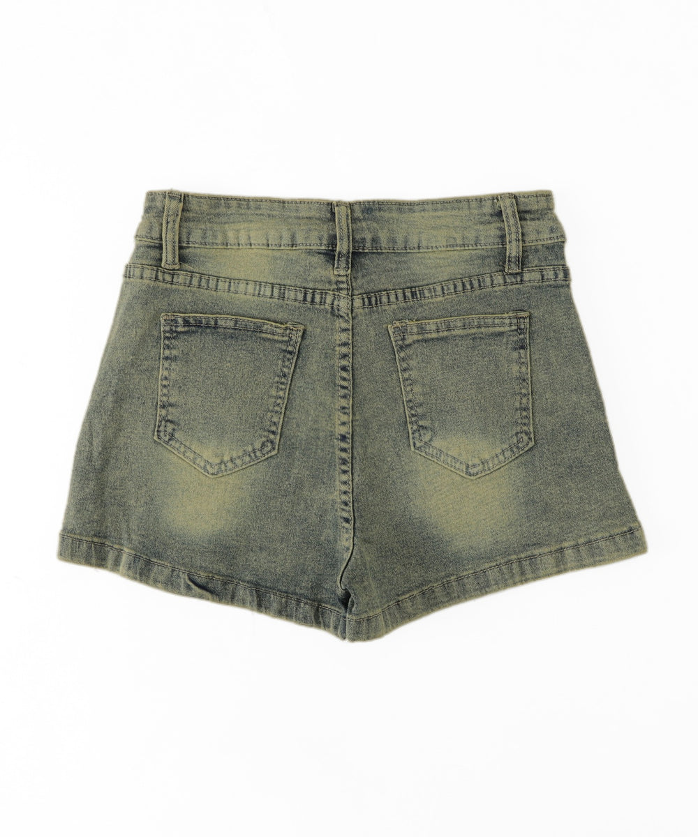 スタッズデニムショートパンツ