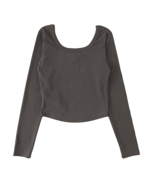 ハトメネックグラフィックピチトップス