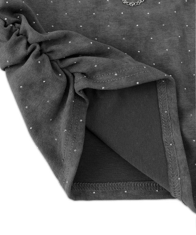 ビジューバタフライチェーントップス