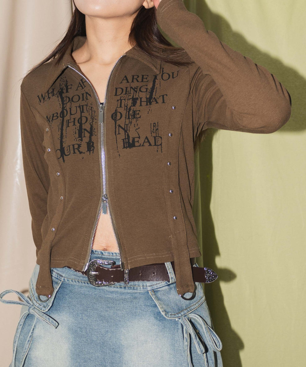 カーキ　モデル:155cm F着用