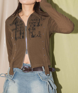 カーキ　モデル:155cm F着用