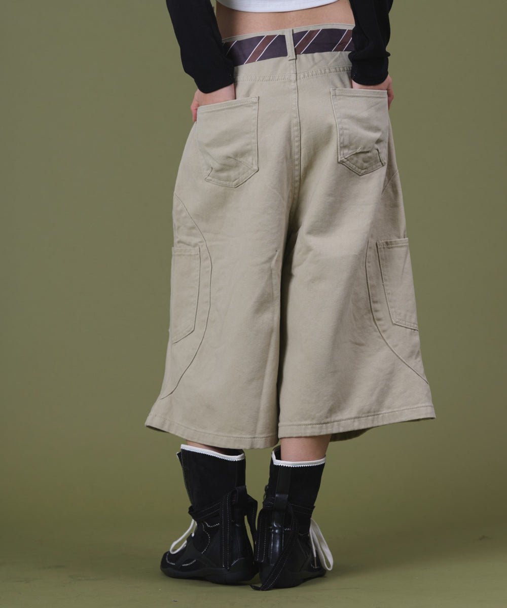 ベージュ モデル：160cm S着用