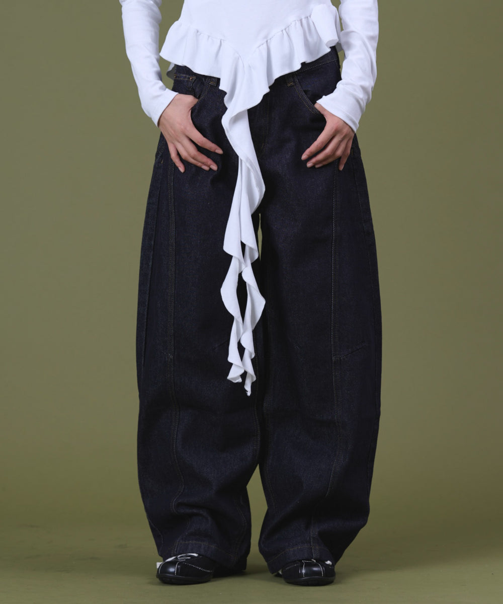 デニムインディゴ モデル：160cm S着用