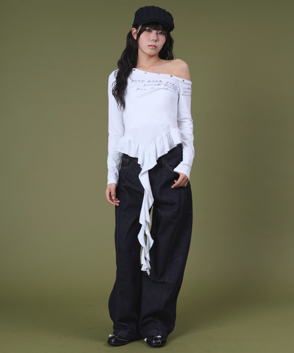 デニムインディゴ モデル：160cm S着用