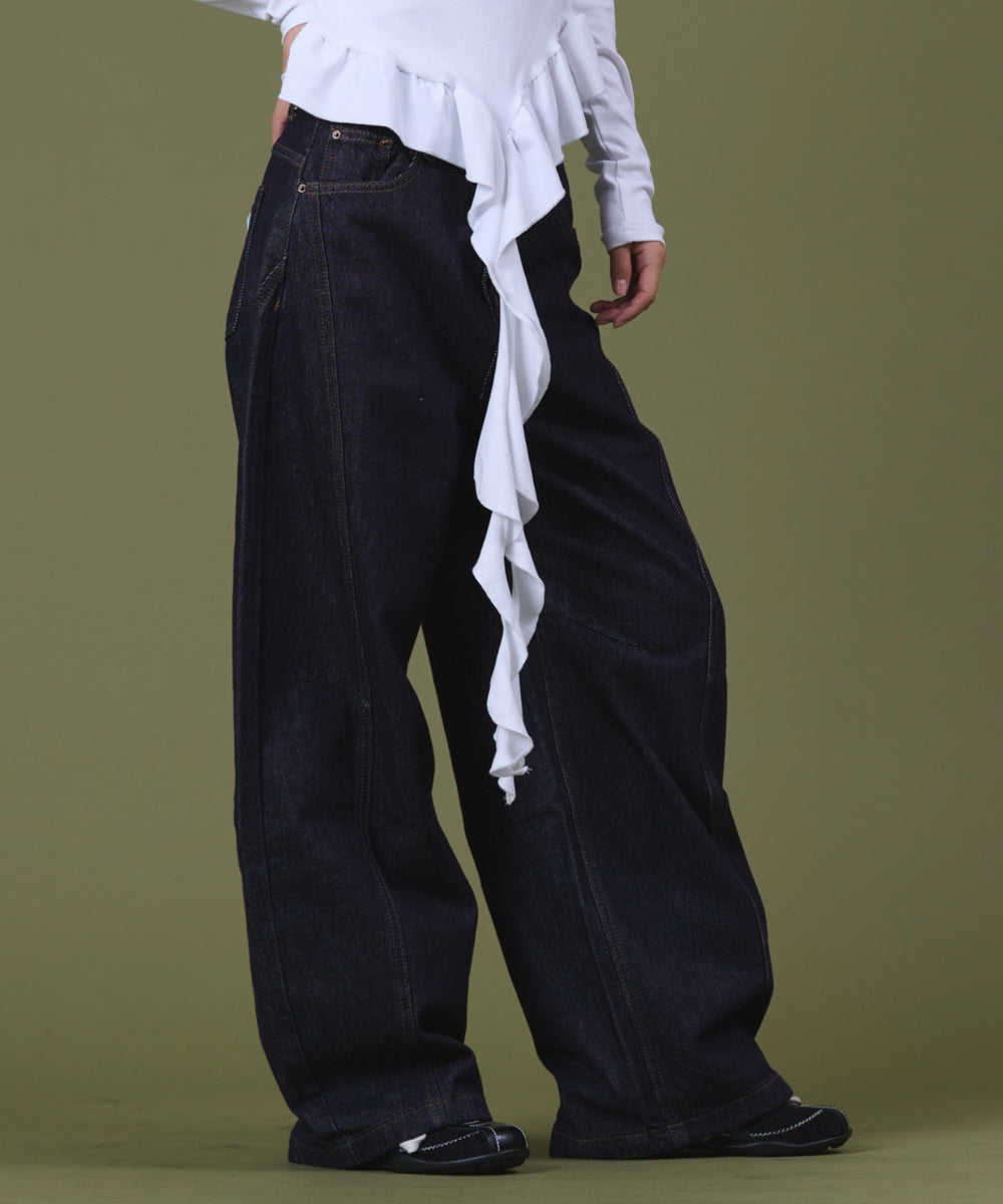 デニムインディゴ モデル：160cm S着用