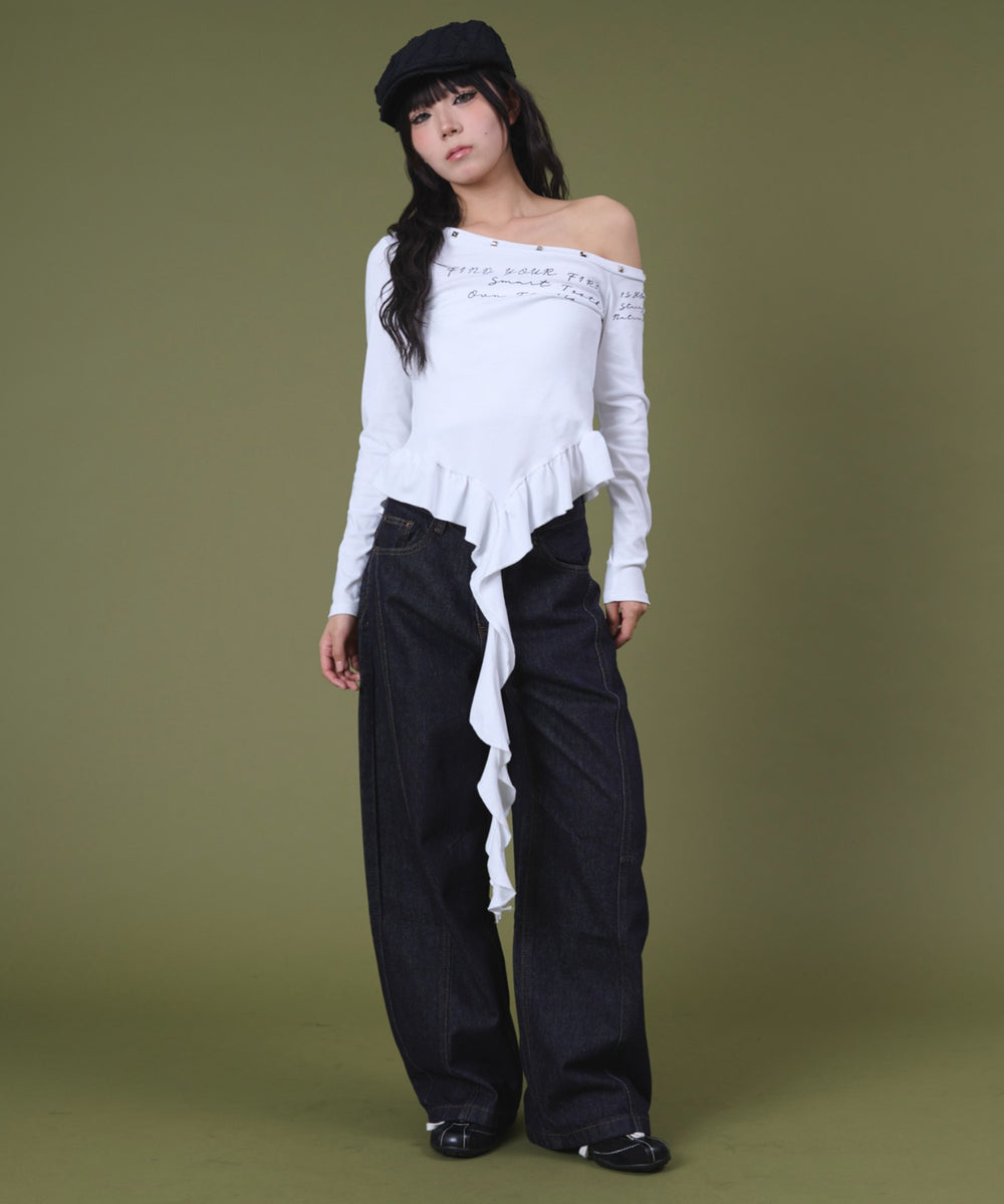 デニムインディゴ モデル：160cm S着用