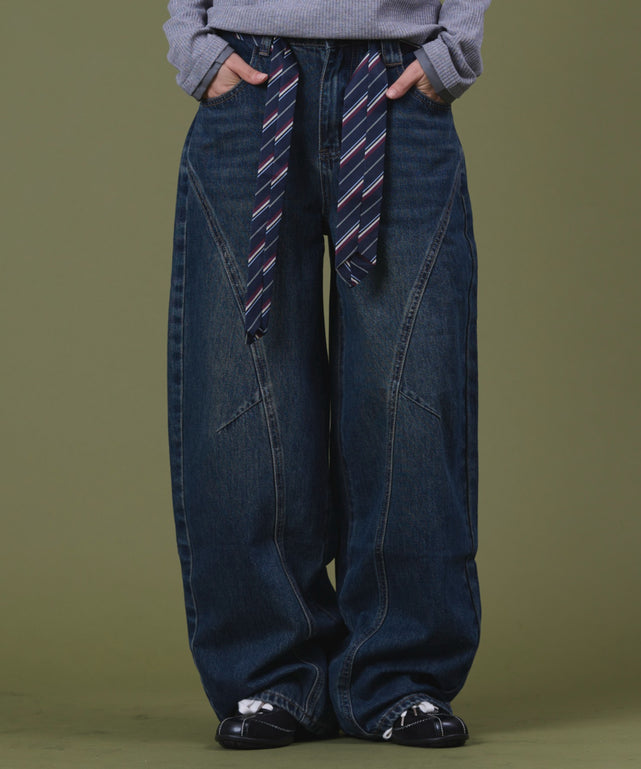 タイ付きワイドデニム/デニム中濃 モデル：160cm S着用