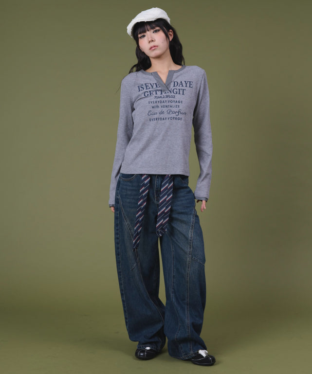 デニム中濃 モデル：160cm S着用