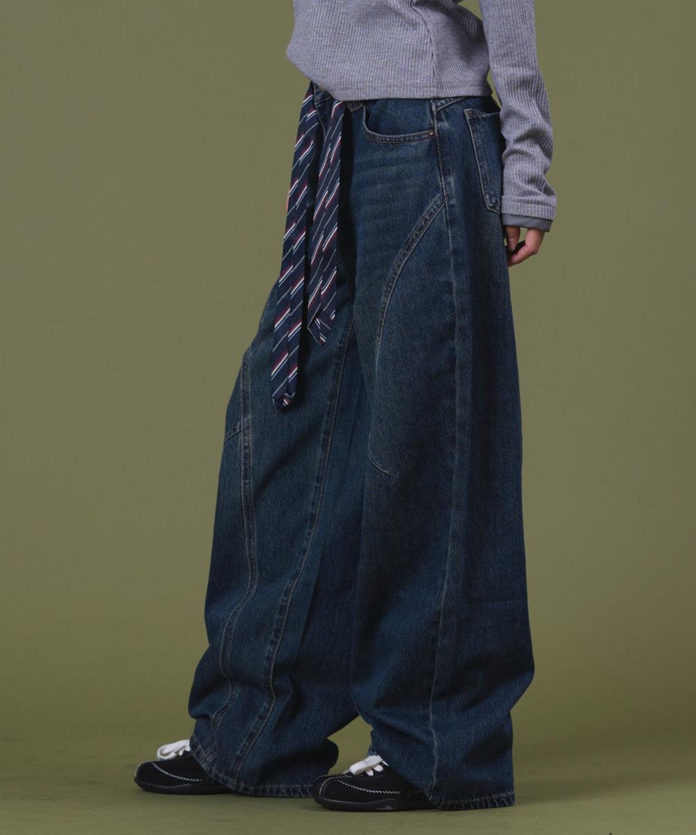 デニム中濃 モデル：160cm S着用