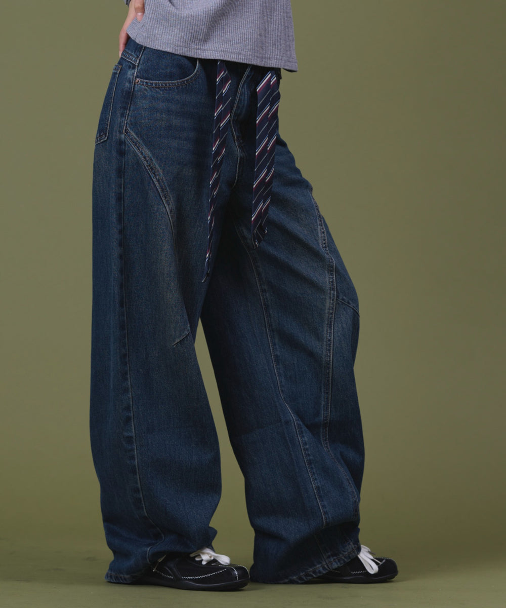 デニム中濃 モデル：160cm S着用