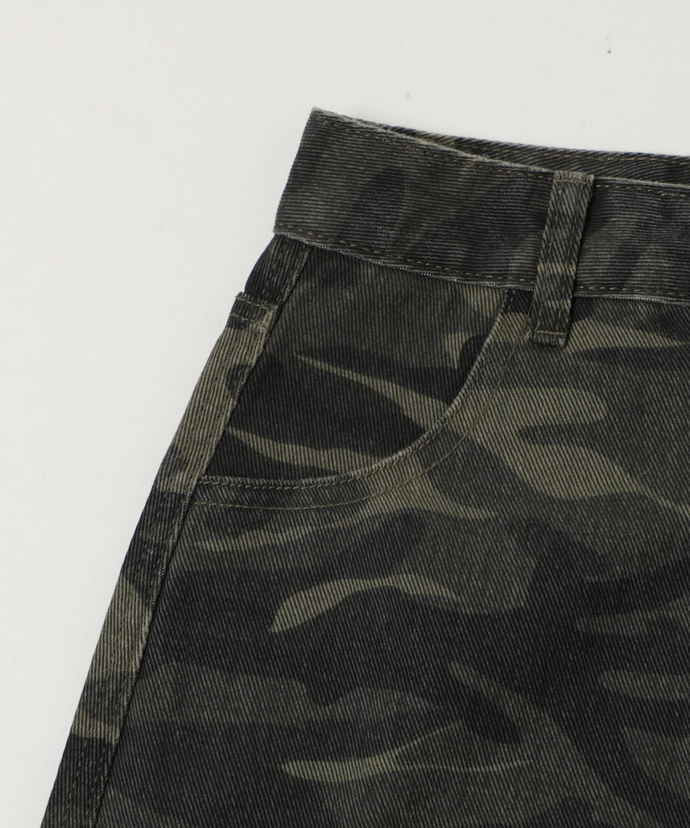 マルチポケットカモフラスカート