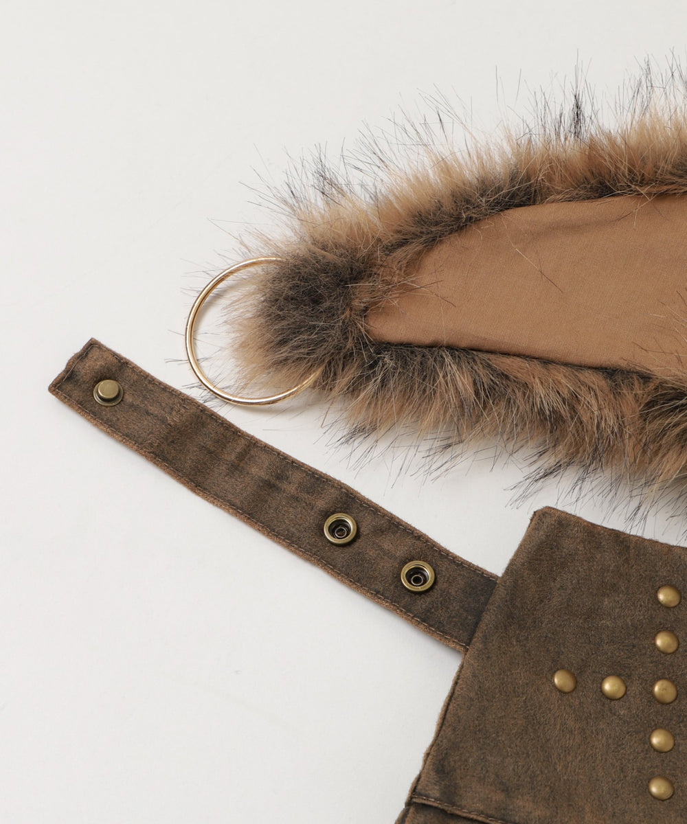 ファーベルト付きプリーツミニスカパン