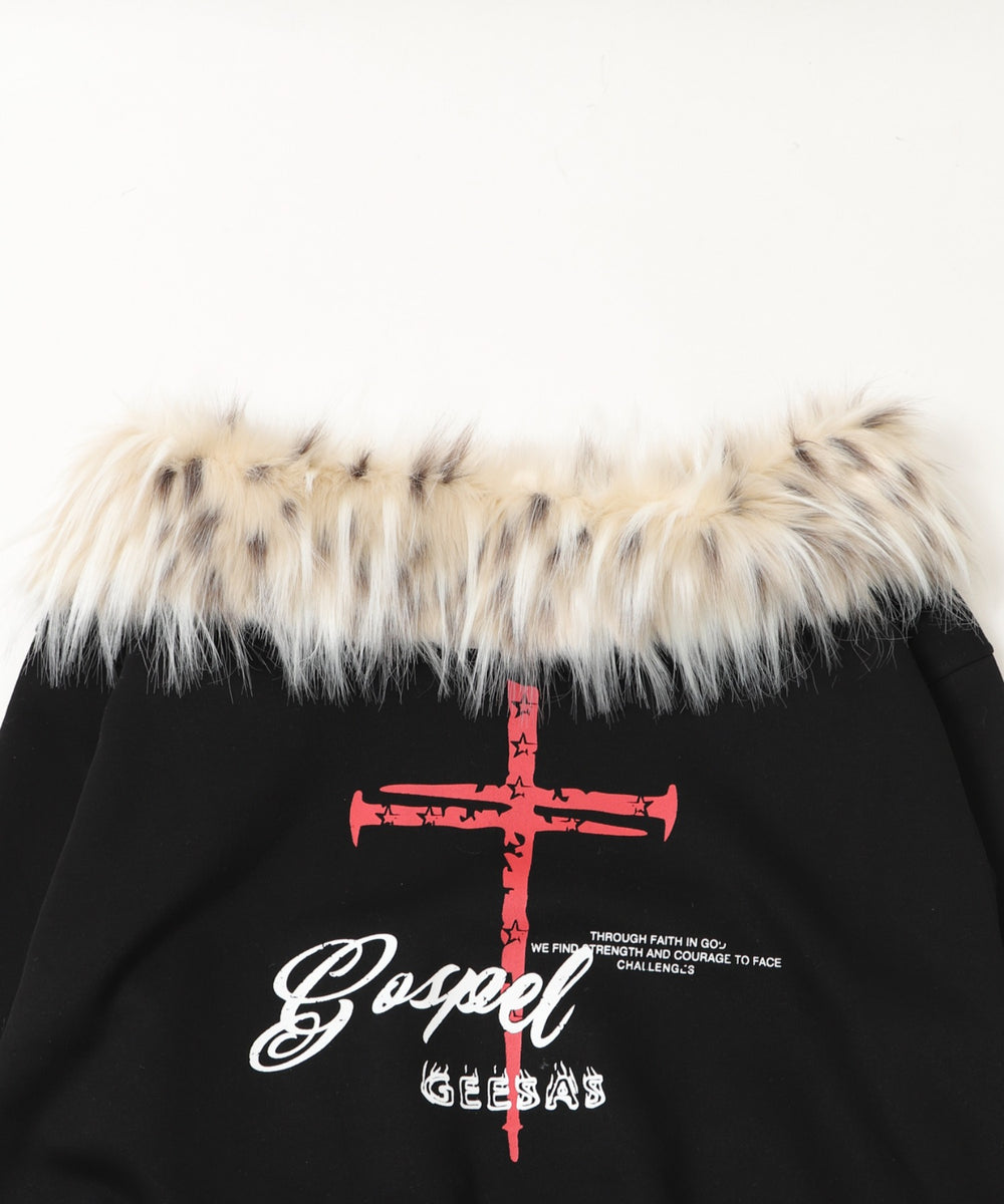 ファーオフショルダークロスプルオーバー