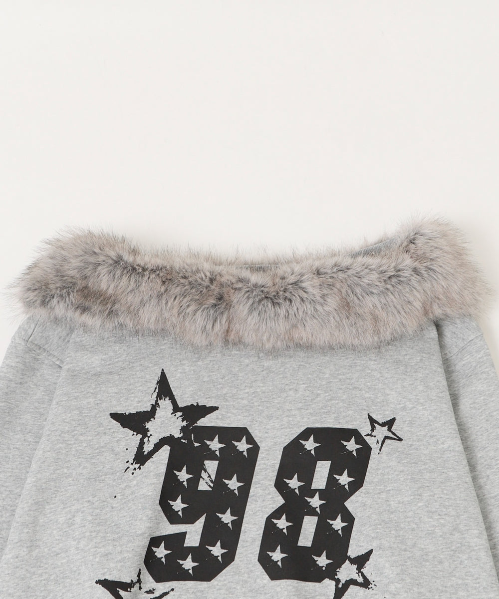 ファーオフショルダースターロゴプルオーバー