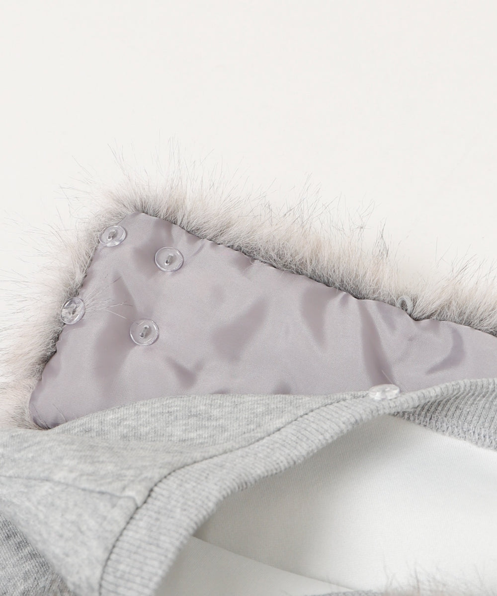 ファーオフショルダースターロゴプルオーバー