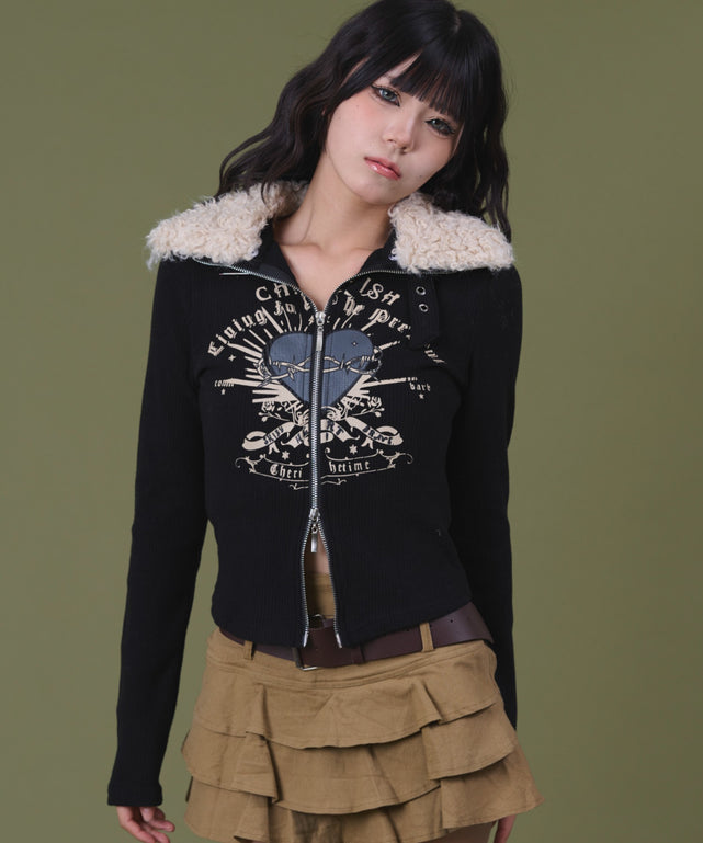 ファーグラフィックWジップニット/ブラック モデル：160cm F着用