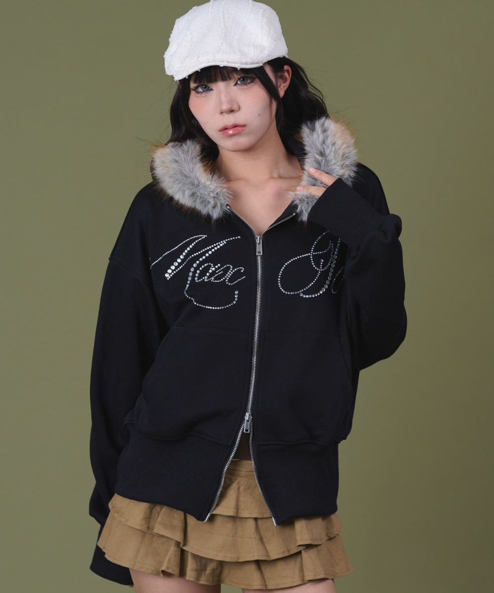 ブラック モデル：160cm F着用