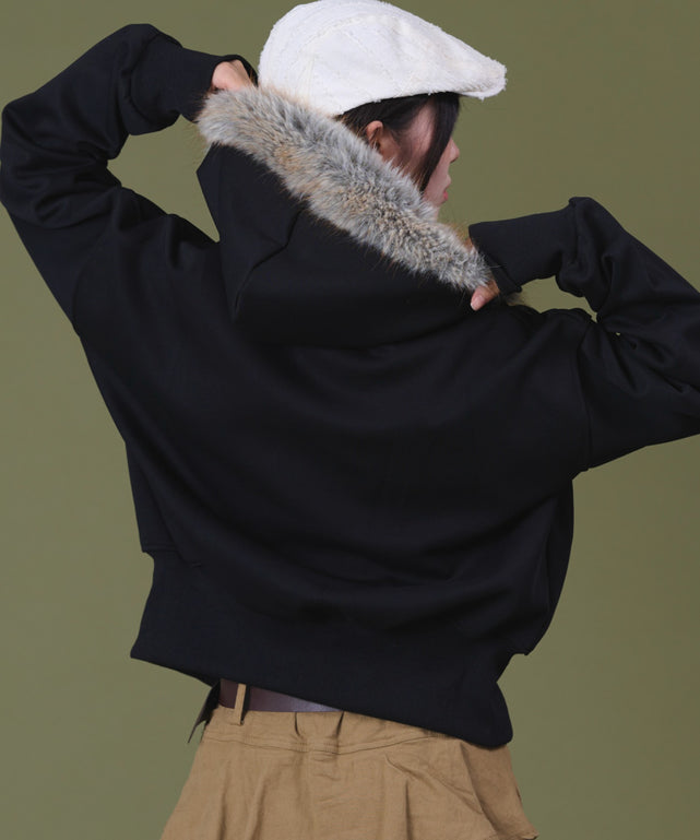 ブラック モデル：160cm F着用