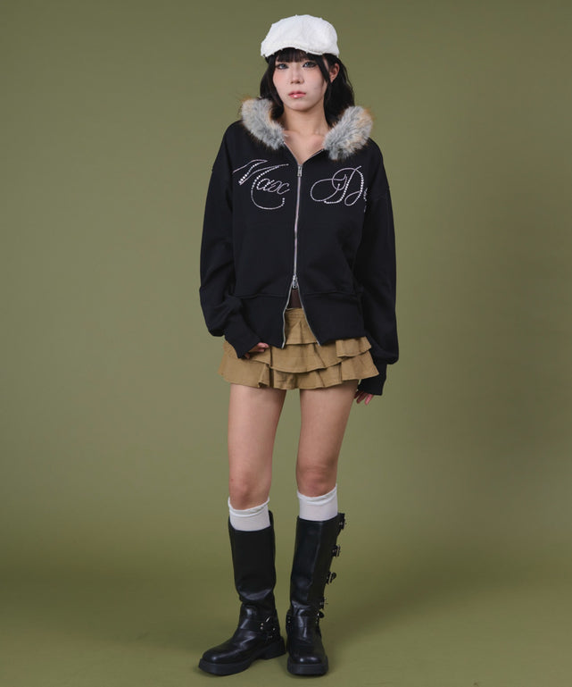 ブラック モデル：160cm F着用