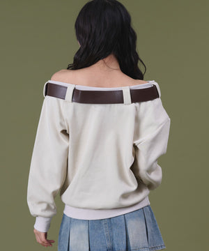 ホワイトアイボリー モデル：160cm F着用