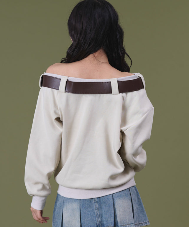 ホワイトアイボリー モデル：160cm F着用