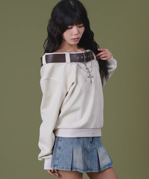 ホワイトアイボリー モデル：160cm F着用