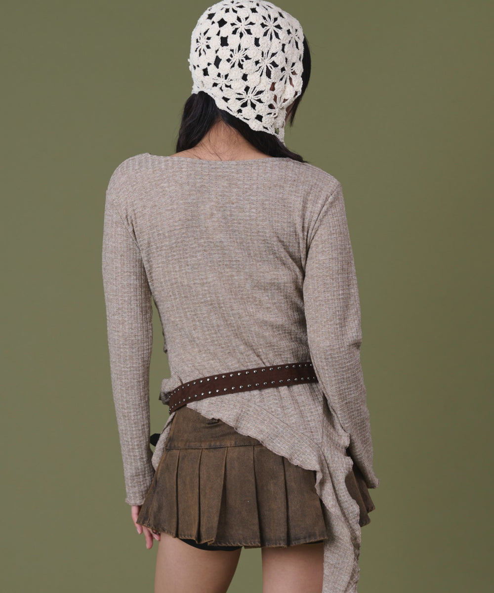 ベージュ モデル：160cm F着用