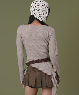 ベージュ モデル：160cm F着用