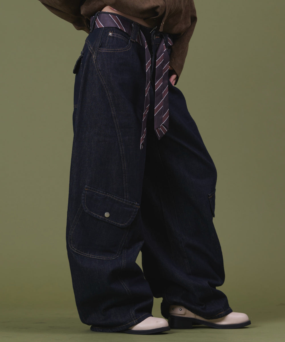 デニムインディゴ モデル：160cm S着用