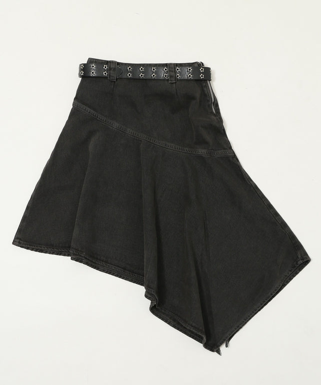 ベルト付きヘムスカート