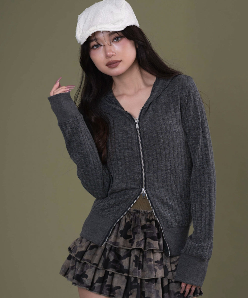 チャコール モデル：163cm F着用