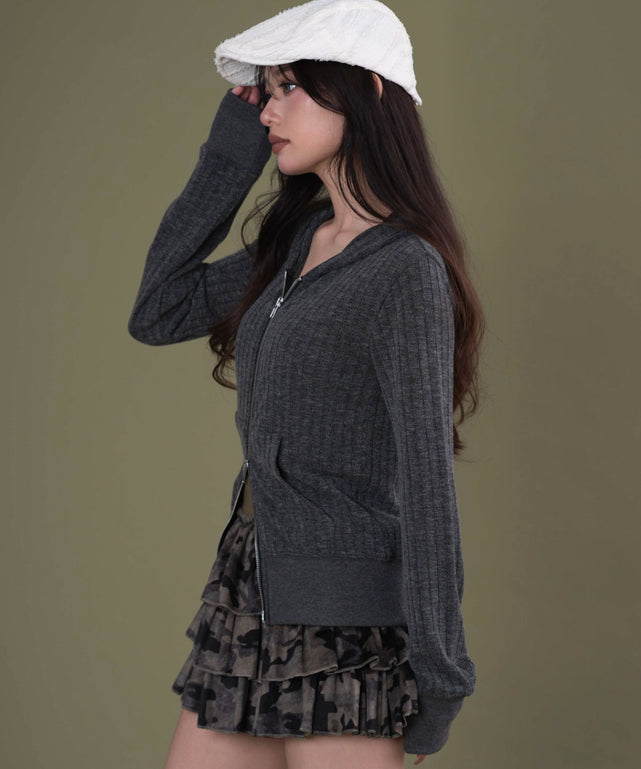 チャコール モデル：163cm F着用