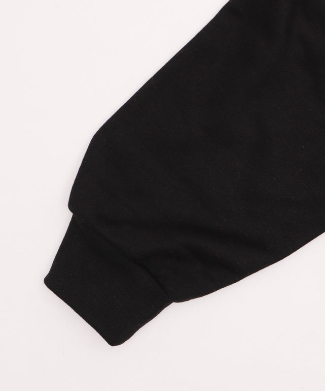 オフショルロゴルーズトップ