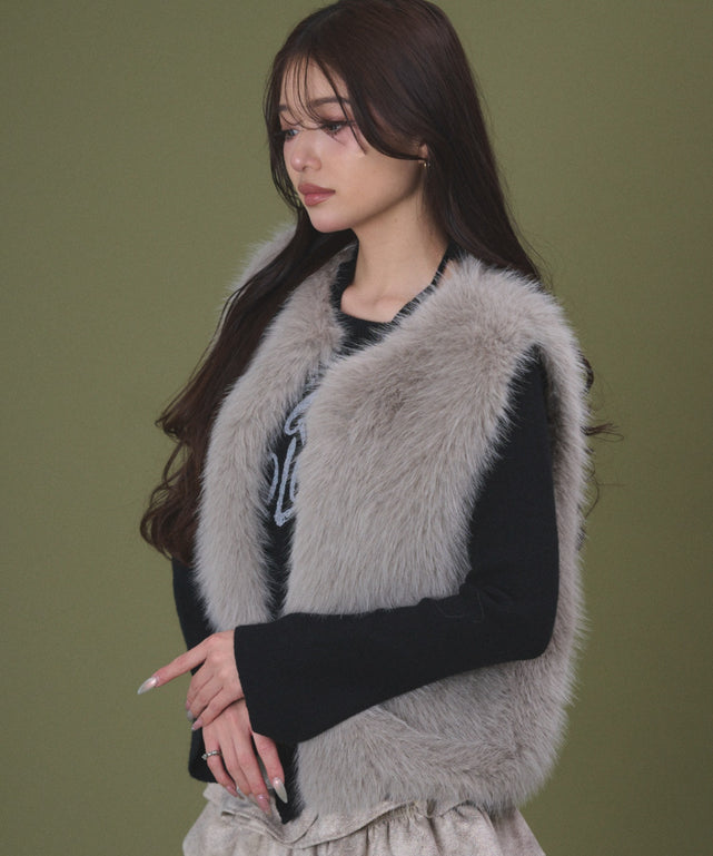 ベージュ モデル：163cm F着用