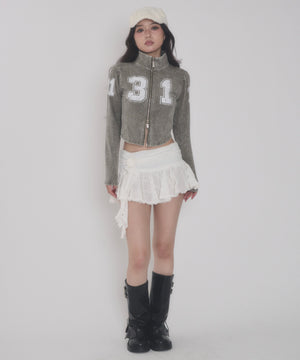 ベージュ モデル：163cm F着用
