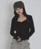 ボタンツイストレイヤードトップ/ブラック モデル：163cm F着用