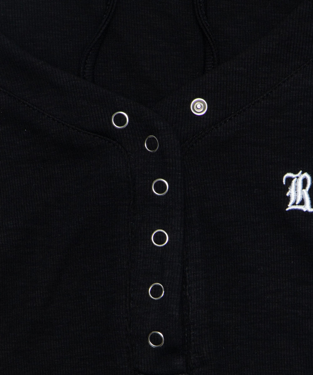 ヘンリーネックロゴ刺繍T