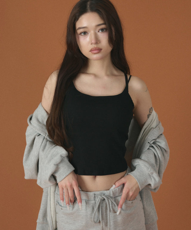 バックレースレイヤードキャミ/ブラック モデル：163cm F着用