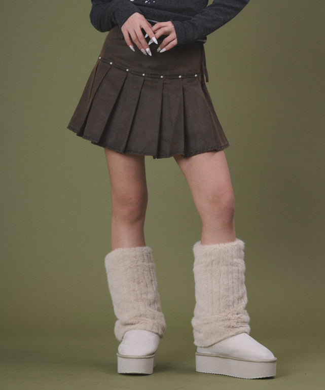 ブラウン モデル：160cm S着用