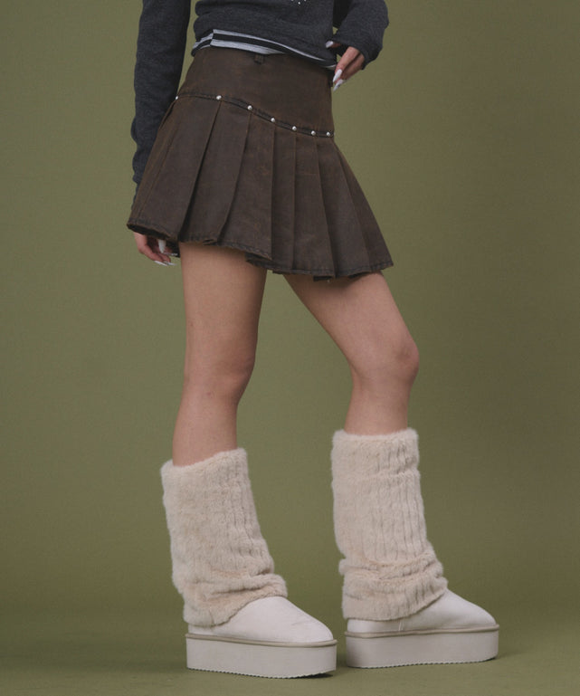 ブラウン モデル：160cm S着用