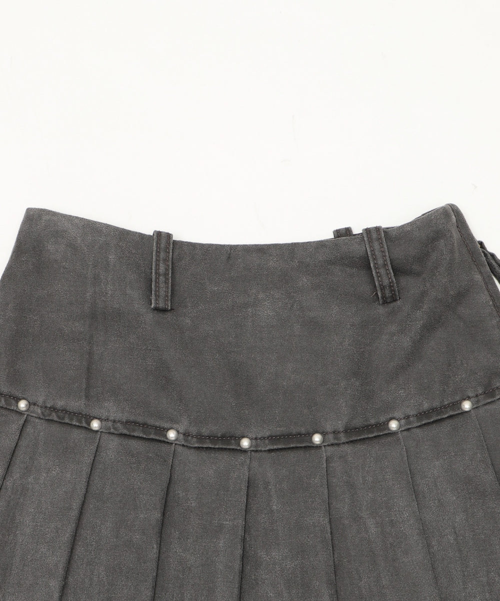 スタッズデザインプリーツスカパン