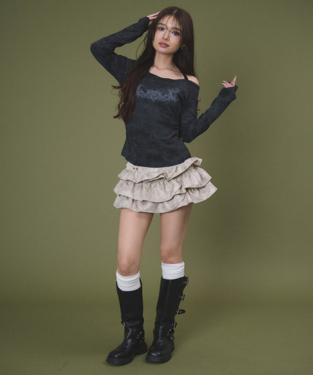 ベージュ モデル：163cm S着用